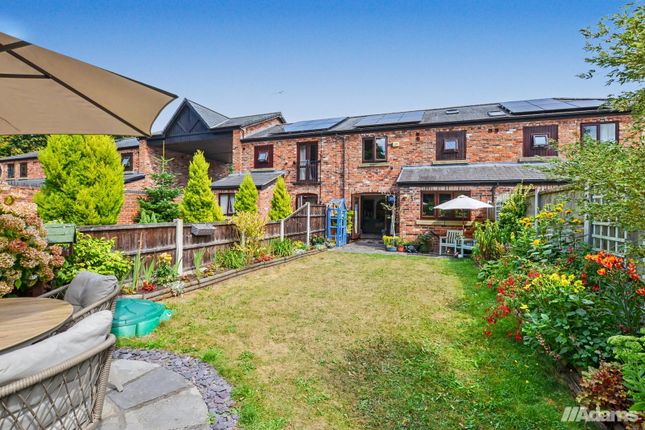8, Manor Farm Mews, Runcorn photo 3