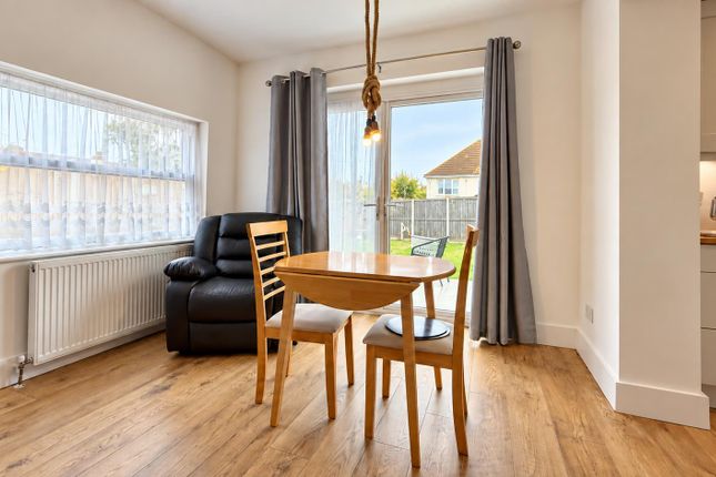 1, Beatrice Road, Walton On The Naze photo 3