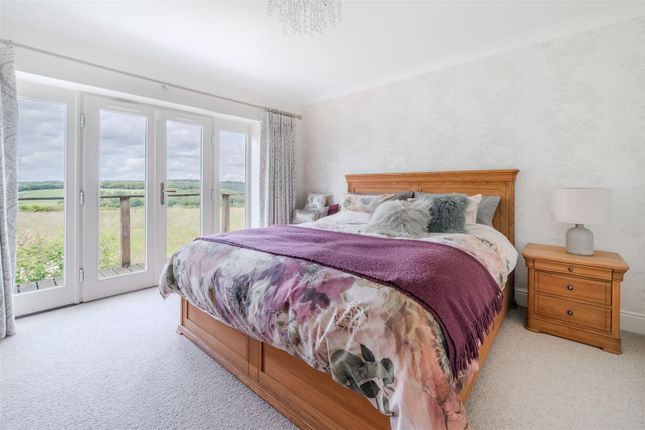 Bedroom3.Jpg