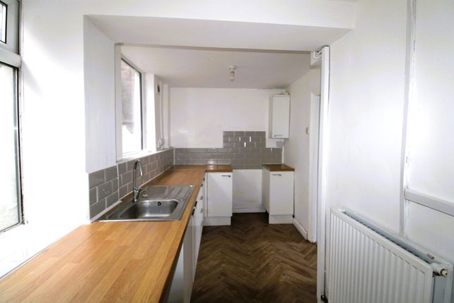 11, Lower Church Street, Bridgend photo 2