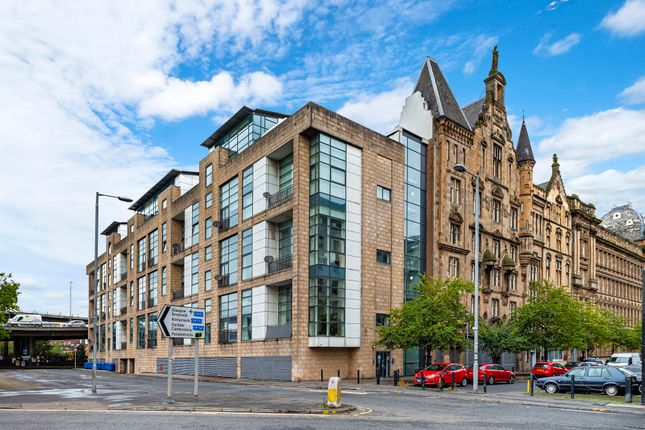 Thumbnail Flat for sale in Carnoustie Street, Glasgow