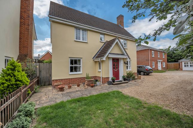 Detached house for sale in Drovers Avenue, Bury St. Edmunds