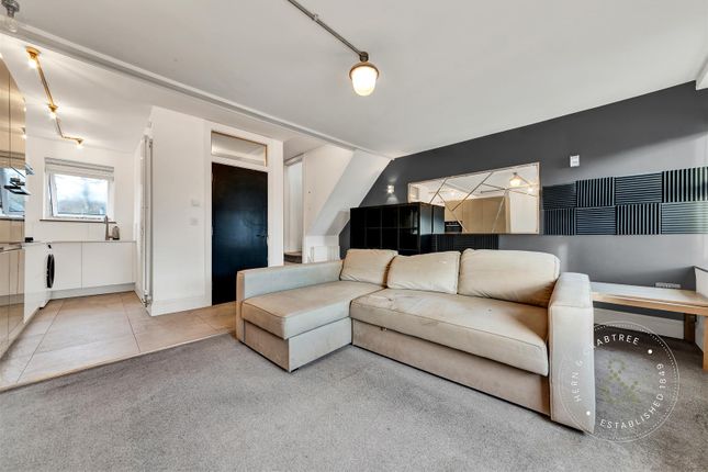 67d, Fidlas Road, Cardiff photo 3