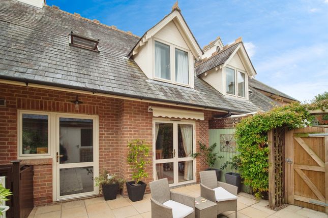 2-bed house on 14, The Courtyard, Dorchester, £315,000
