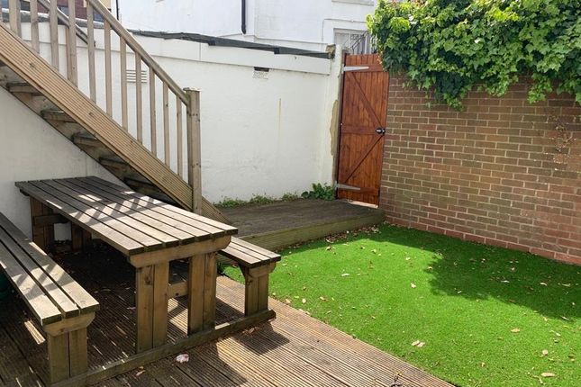 111 Preston Road, East Sussex photo 4