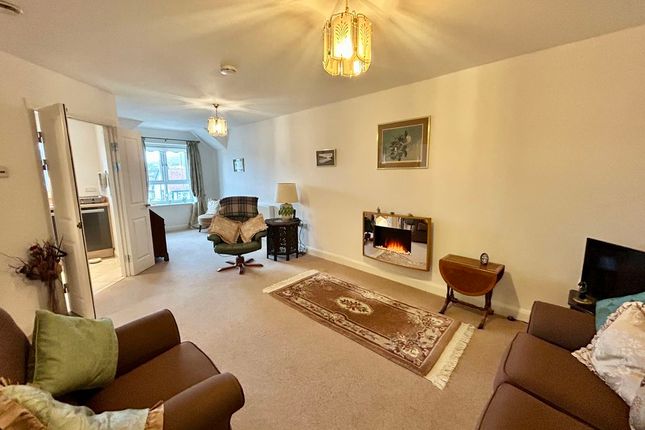 30 Adlington House, Abbey Road, Colwyn Bay photo 2