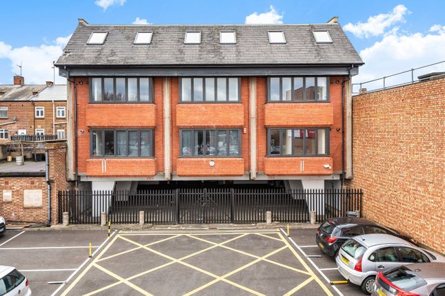 Flat for sale in Heriot House, 88-90 Guildford Street, Chertsey, Surrey