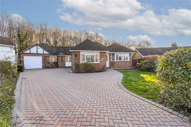 Thumbnail Bungalow for sale in Ashcroft Close, Harpenden, Hertfordshire