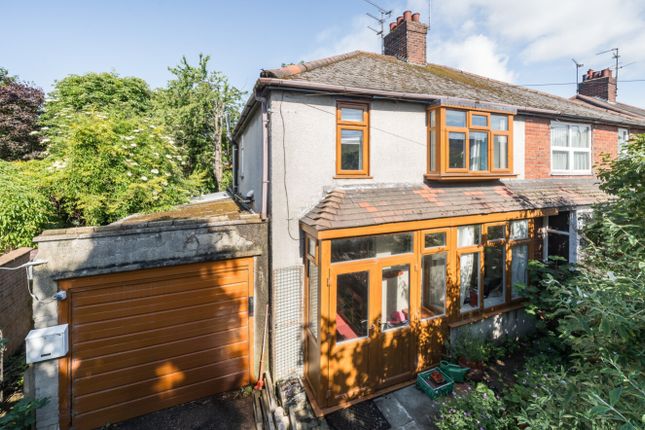 3-bed house on 30 Severn Street, £150,000