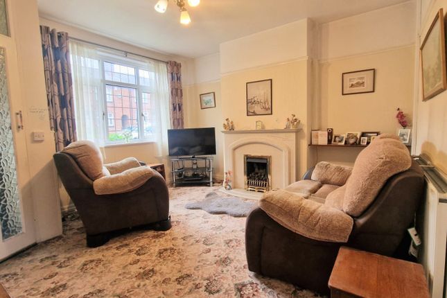 69, Windsor Avenue, Heywood photo 4