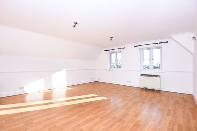 Flat 14,, Woodstock House, Wokingham photo 3