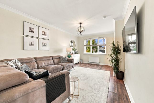 3, Ladyacre Place, Irvine photo 3