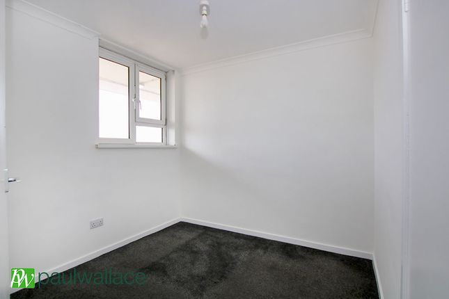 63 Tower Heights, Burford Street, Hoddesdon photo 5