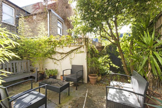 Lower Richmond Road, Putney photo 4