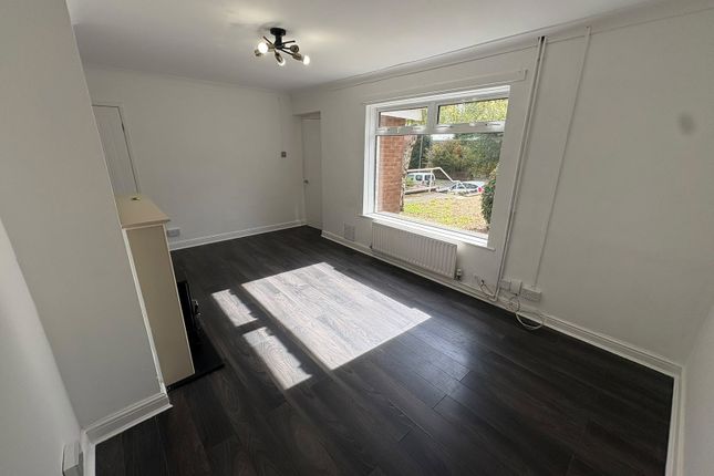 78, Parkway, Swansea photo 3