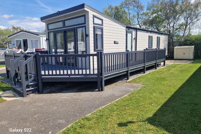 Thumbnail Lodge for sale in Willerby Vogue Classique, Prestatyn