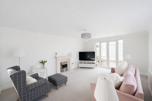 6, Hollybank Road, Southampton photo 3
