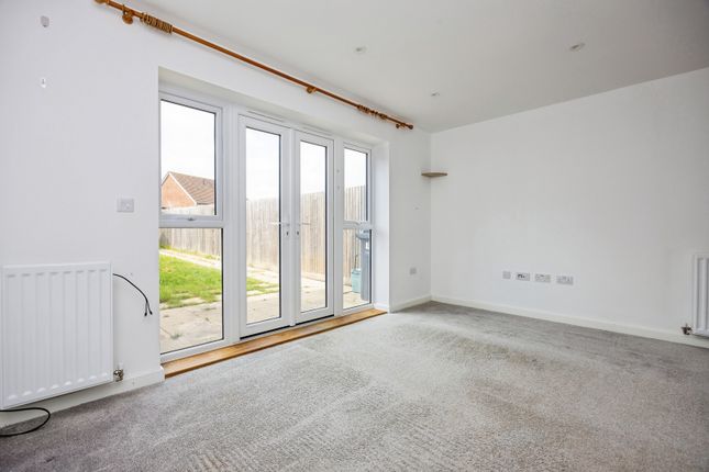 16, Farrier Lane, Surrey photo 3