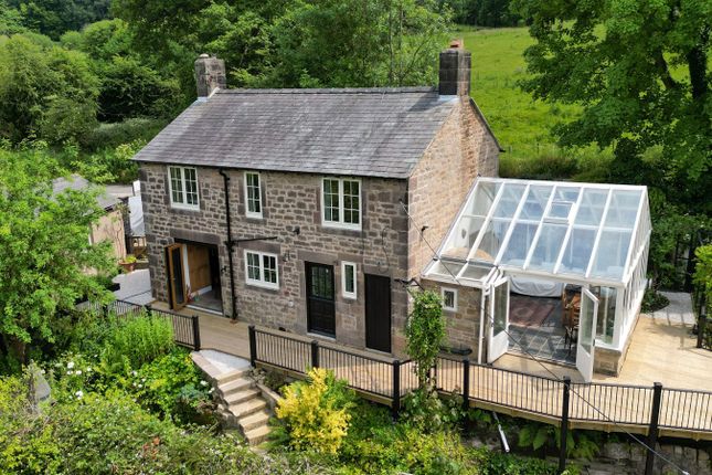 Thumbnail Detached house for sale in Chatsworth Road, Rowsley, Matlock