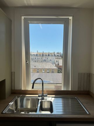Flat 4 15, Ingles Road, Folkestone photo 2