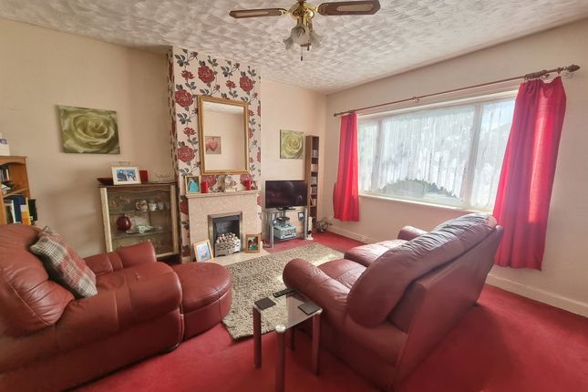 Semi-detached house for sale in Lincoln Road, West Bromwich