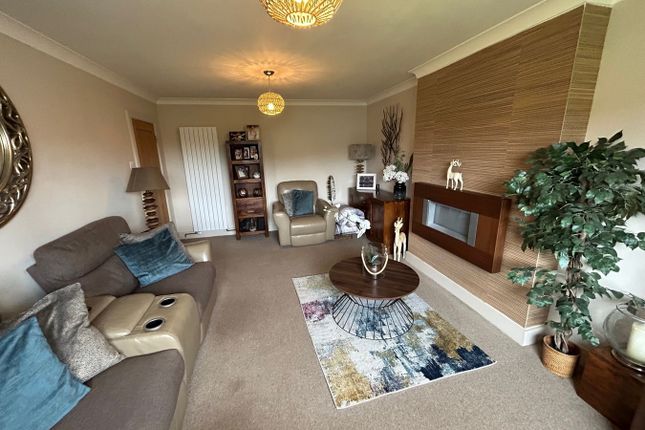 Detached bungalow for sale in Dorchester Avenue, Bourne