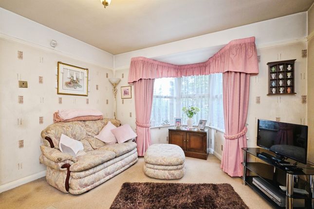 104, Fellows Lane, Birmingham photo 2