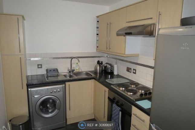 Flat, Point Castle Lane West, Bournemouth photo 2