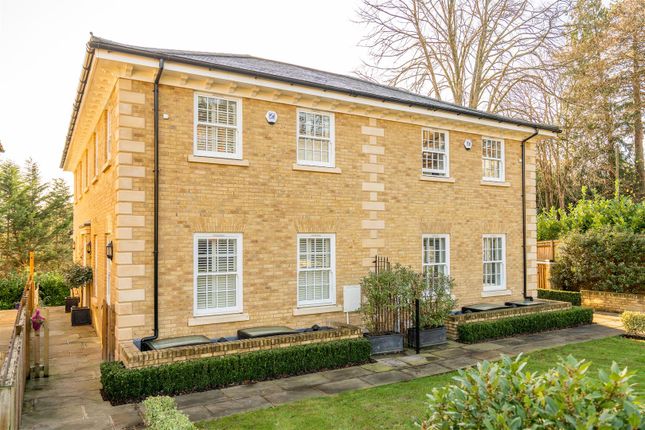 Semi-detached house to rent in Chilbolton Avenue, Winchester