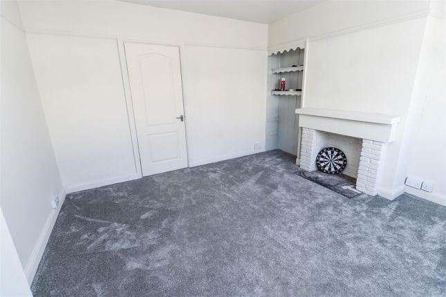38, Brookhill Leys Road, Nottingham photo 4