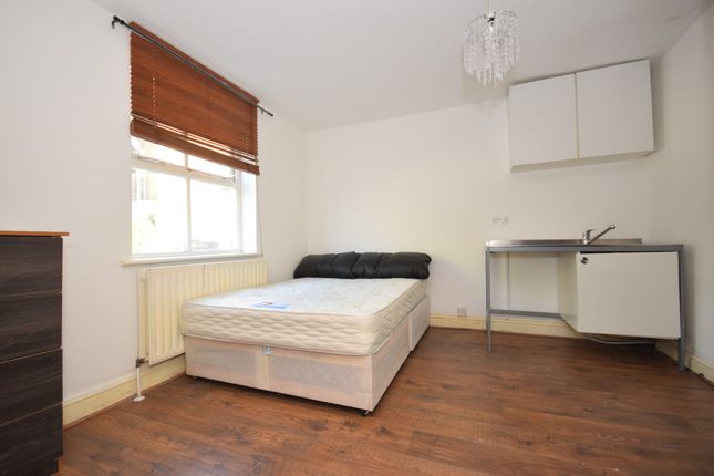 Room to rent