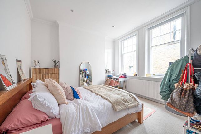 Thumbnail Flat to rent in Heath Street, Hampstead, London