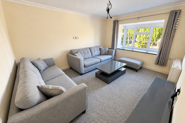 Sedgemoor Close, Yeovil photo 2