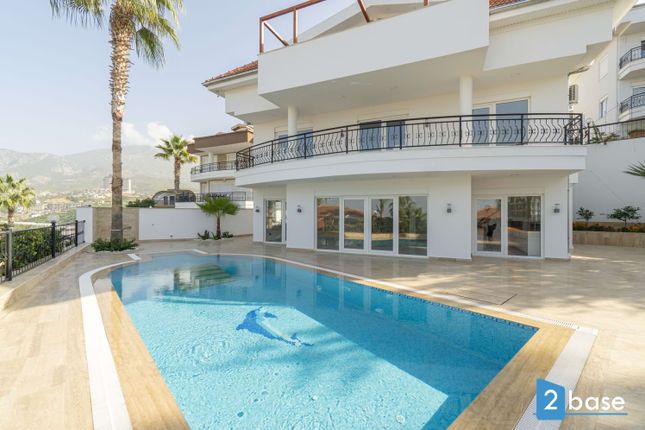 Villa for sale in Alanya Kargicak, Antalya, Turkey