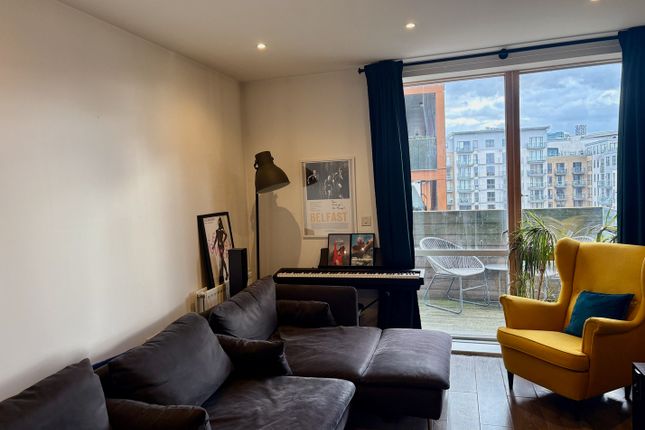Barry Blandford Way, London photo 2