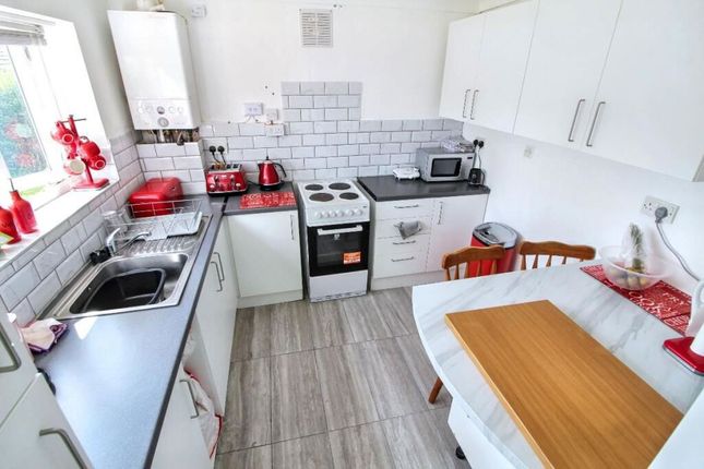 The Bungalow, Upper Pool Hill, Telford photo 5