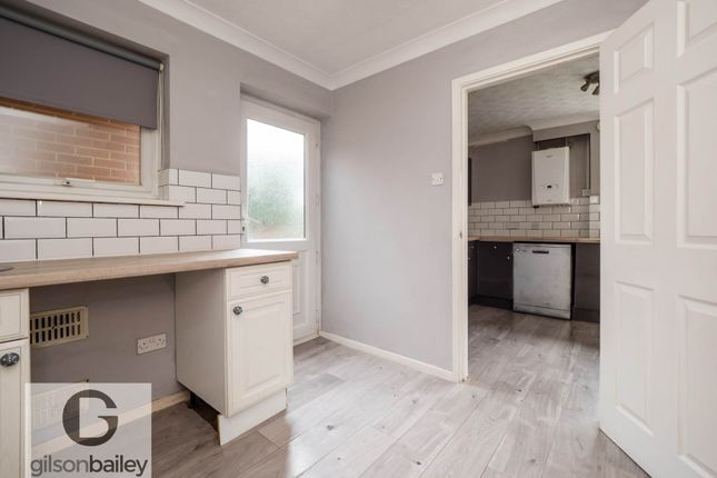 23, Grovebury Close, Norwich photo 4