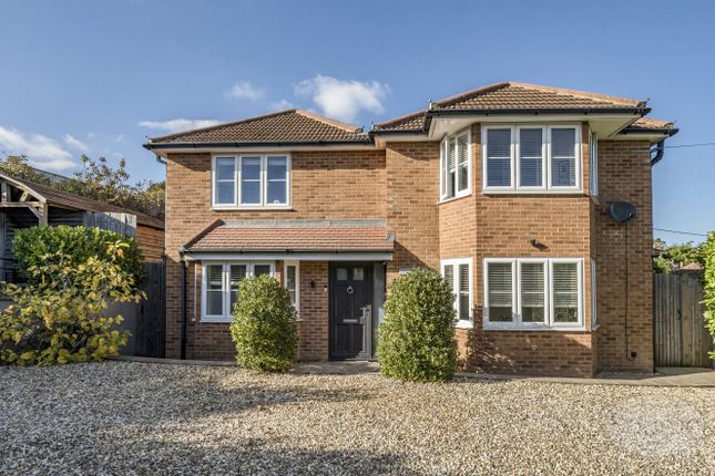 2479510E-c484-417...