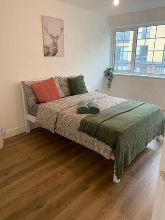 Terraced house to rent in West Arbour Street, London