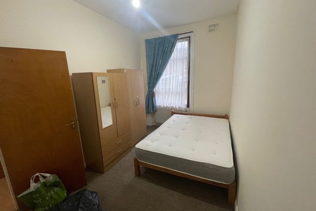 399, Harrow Road, London photo 5