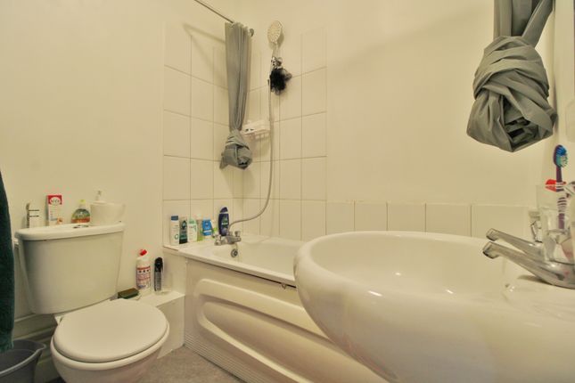 Flat for sale in Elm Grove, Southsea