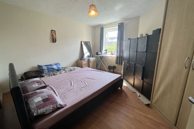 Flat for sale in Strathern Road, Glenfield