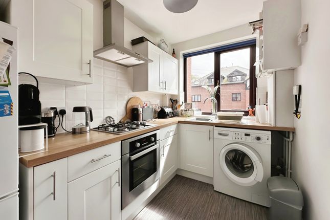 Flat for sale in Church View Court, Hollyshaw Lane, Leeds