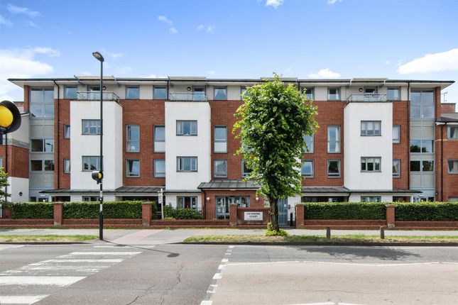 1-bed flat on 34 Catherine Court, Sopwith Road, Eastleigh, £109,000