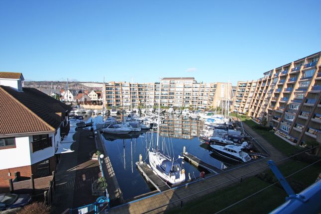 Thumbnail Flat to rent in Oyster Quay, Port Solent, Hampshire