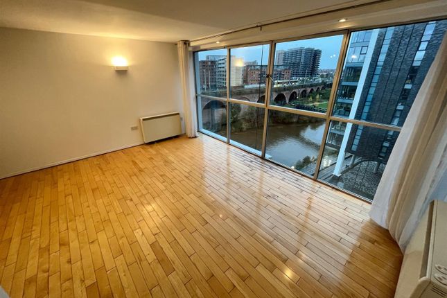 Apt 707, The Mill,, Block C photo 4