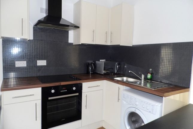 Thumbnail Flat to rent in Wyverne Road, Cathays, Cardiff