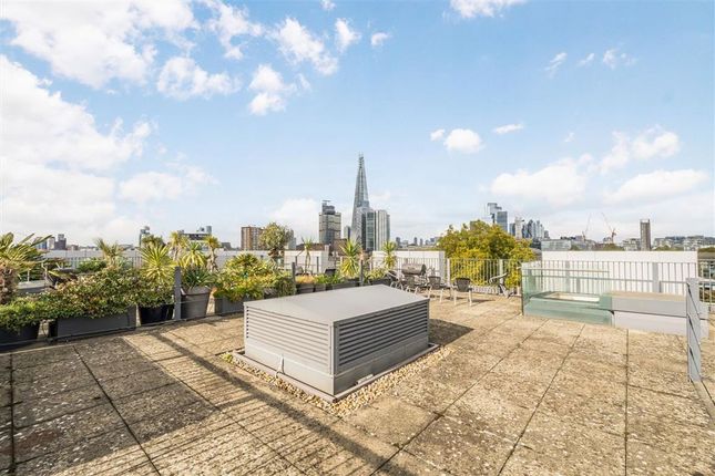Bermondsey Square, London photo 4