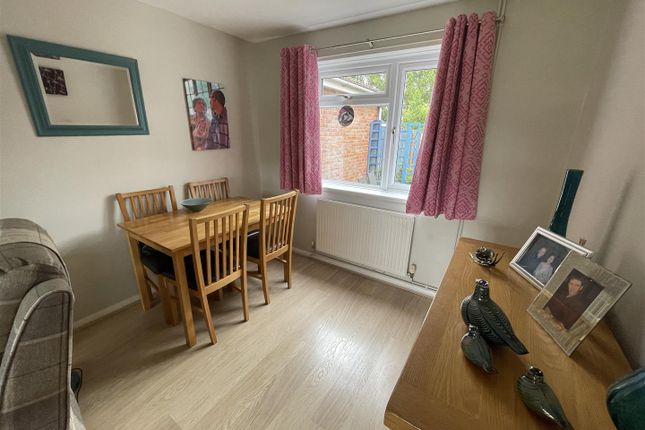 27, Langmead Road, Crewkerne photo 3