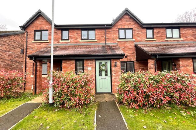 Flat for sale in Sutton Place, Sandbach